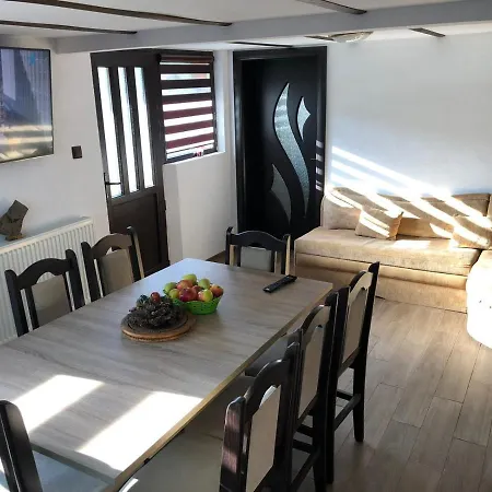 орехите * Dupnitsa