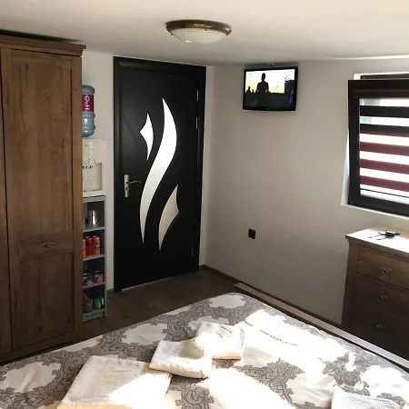 орехите * 杜普尼察