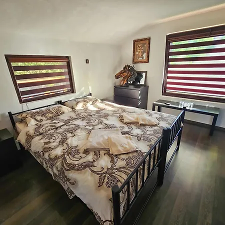 Villa орехите Doupnitsa