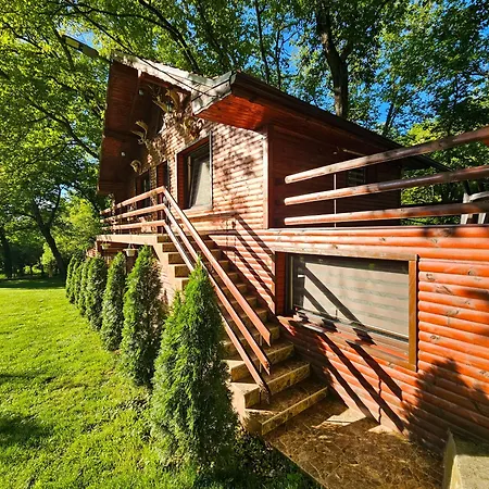 Villa орехите Doupnitsa