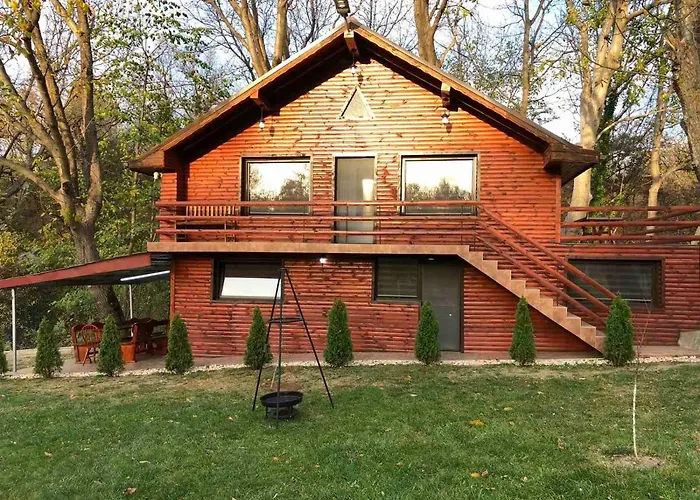 Вилла орехите